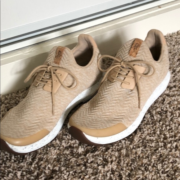 Freewaters Women's Freeland Hi-fi Trainer - Picture 6 of 16